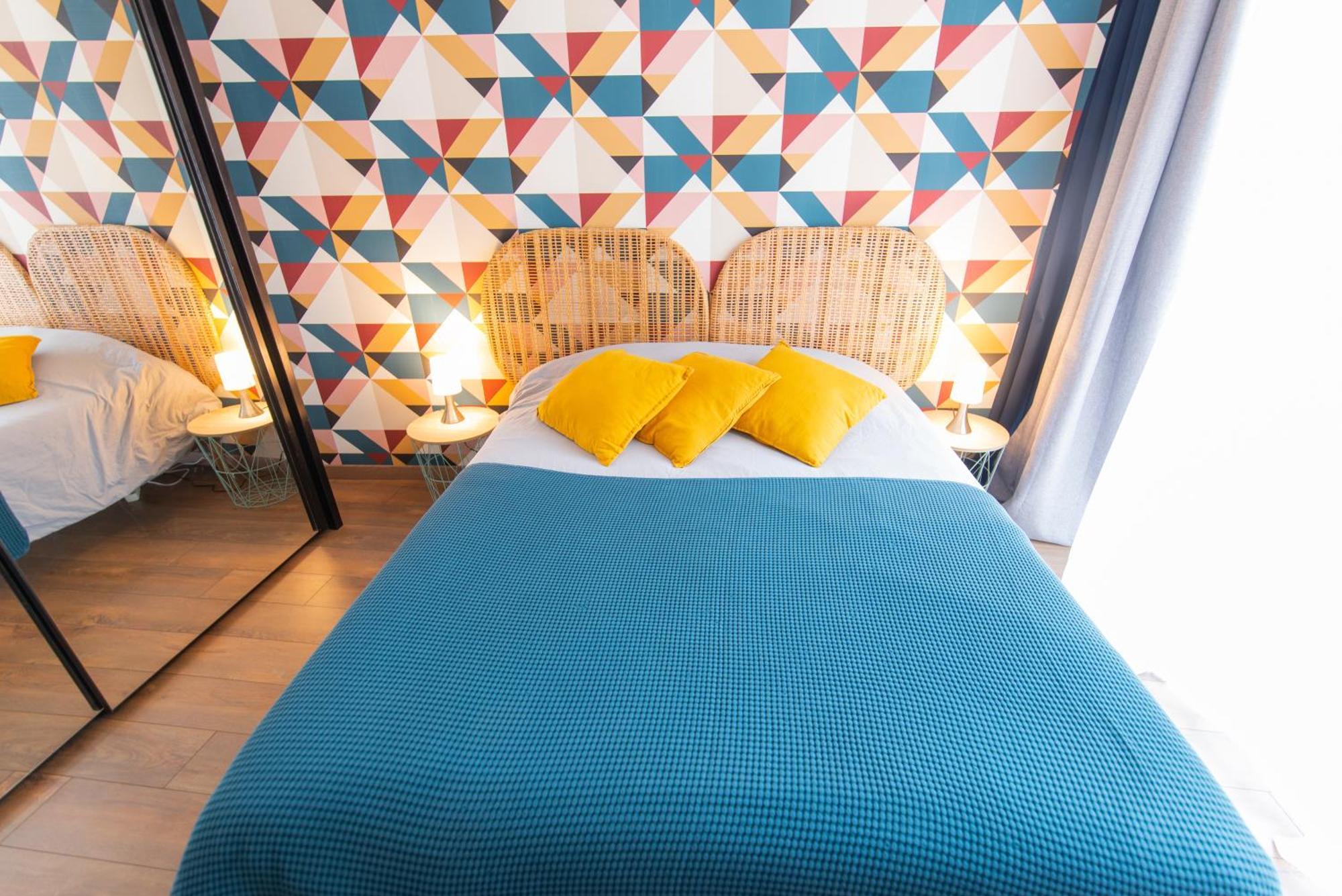 Chez Twiggy - Guesthouse Vintage A Prenois Habitación foto